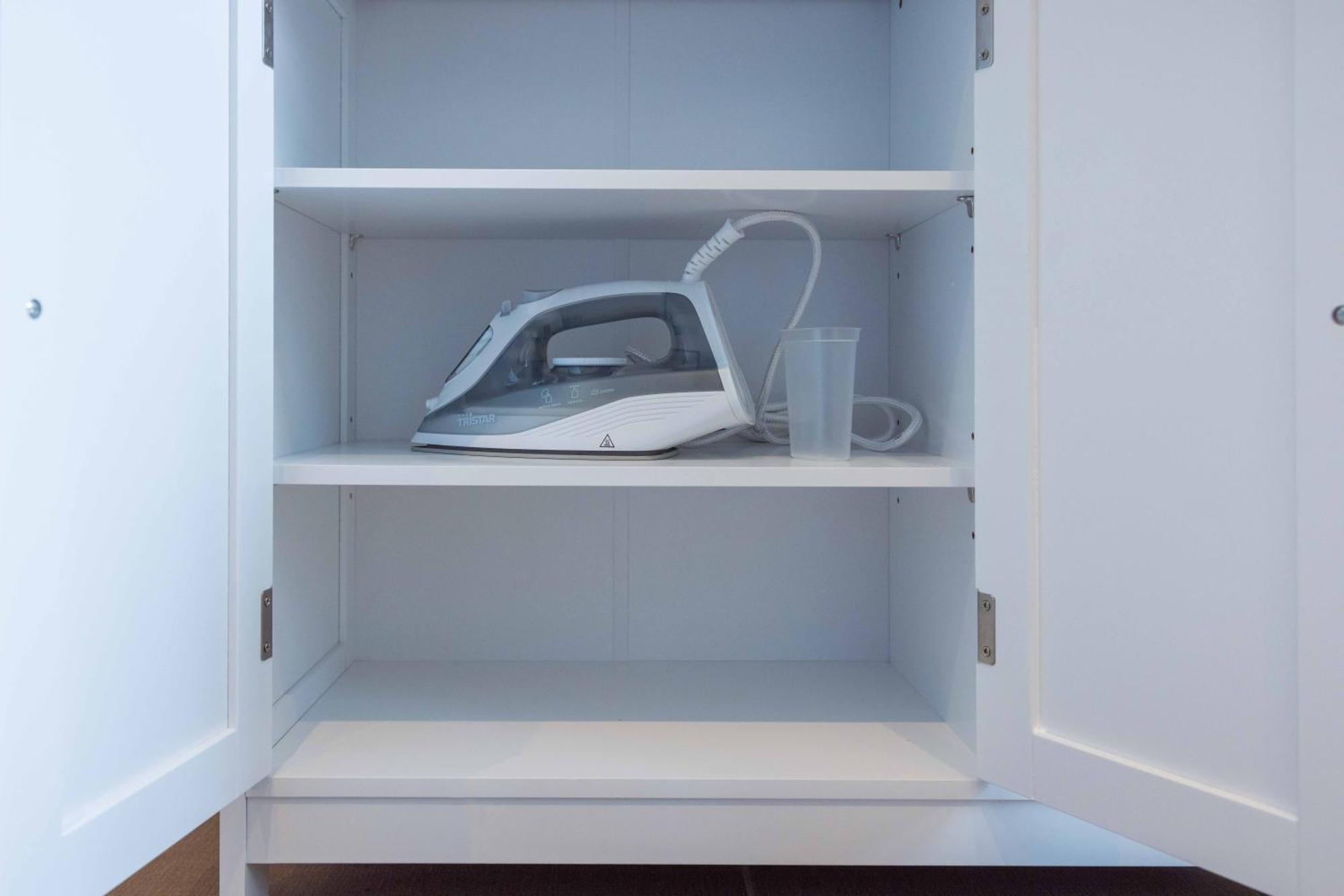 Schillerapartment Hof, Kueche, 24H Digital-Checkin, Parkplatz, Wlan250Mbit โฮฟ ภายนอก รูปภาพ