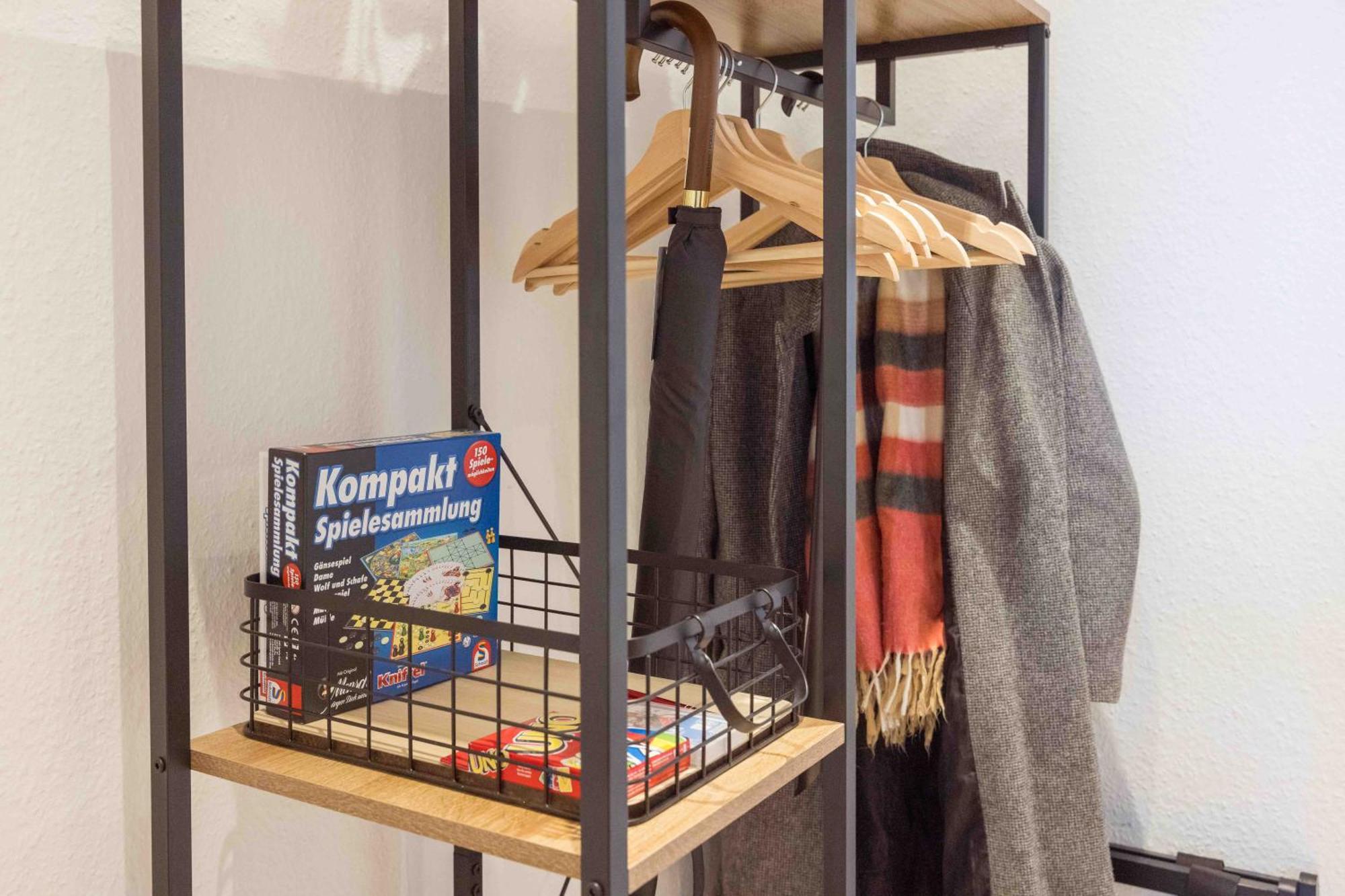 Schillerapartment Hof, Kueche, 24H Digital-Checkin, Parkplatz, Wlan250Mbit โฮฟ ภายนอก รูปภาพ