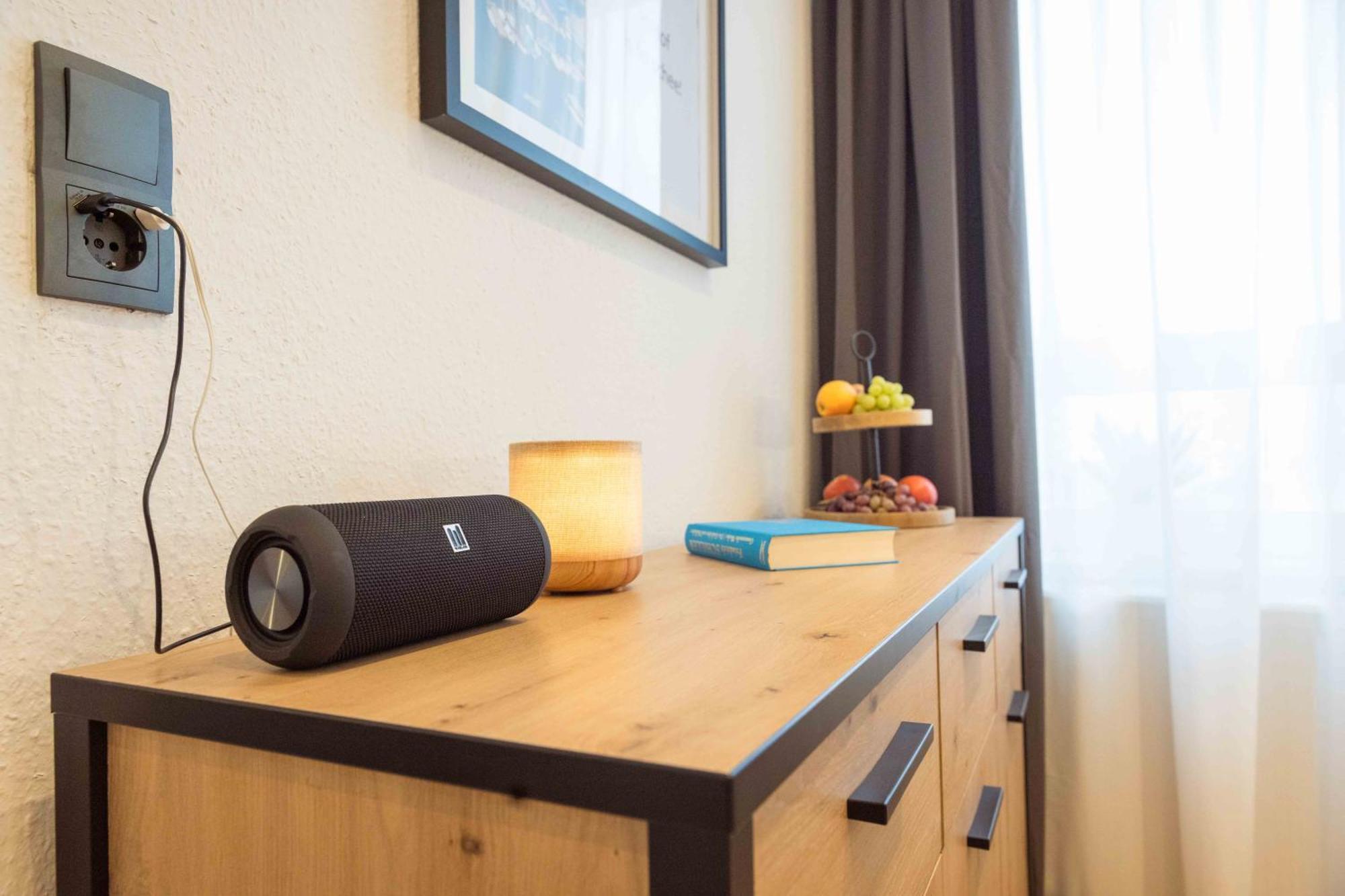 Schillerapartment Hof, Kueche, 24H Digital-Checkin, Parkplatz, Wlan250Mbit โฮฟ ภายนอก รูปภาพ